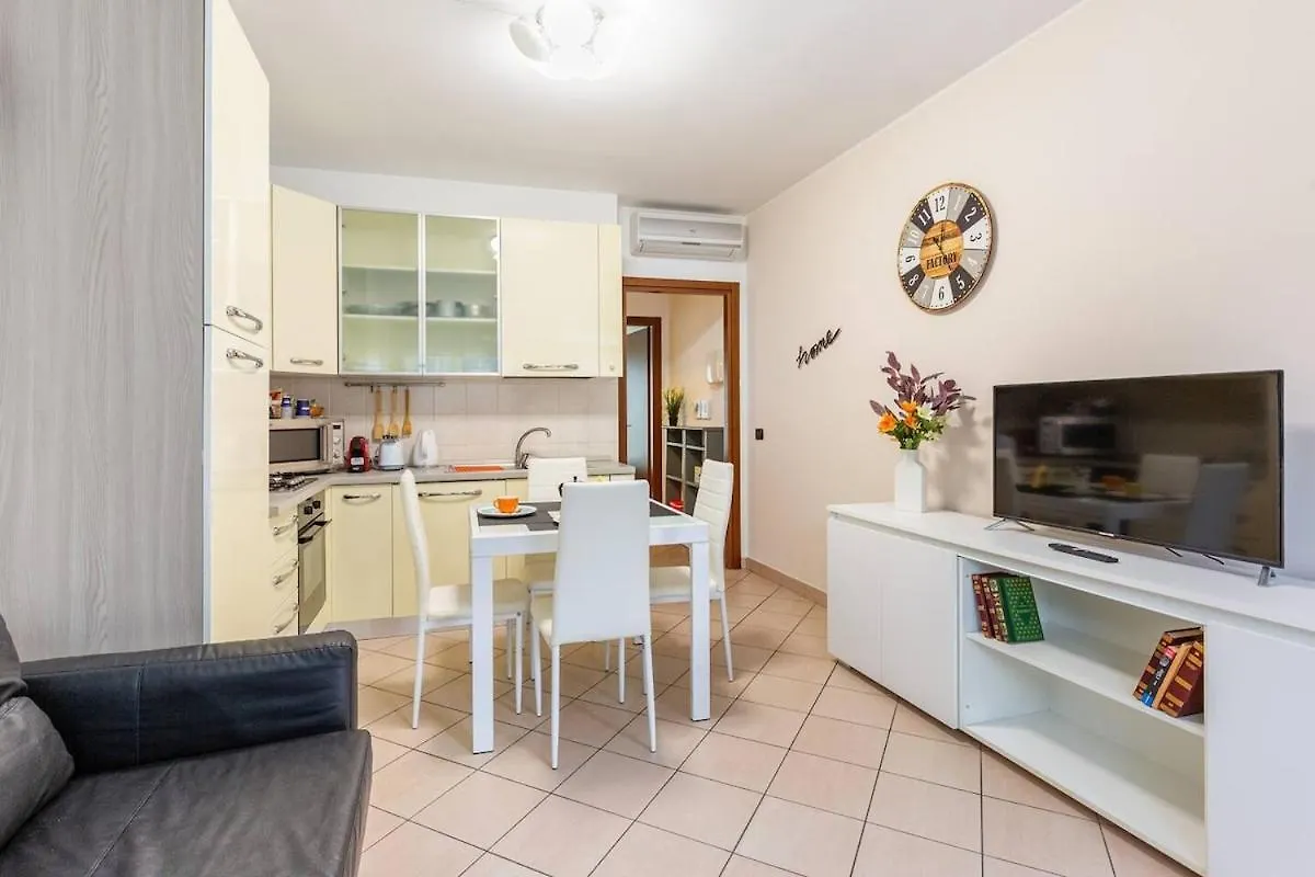 Apartmán App 19-Elegante Mansarda Con Terrazzo E Parcheggio Monza